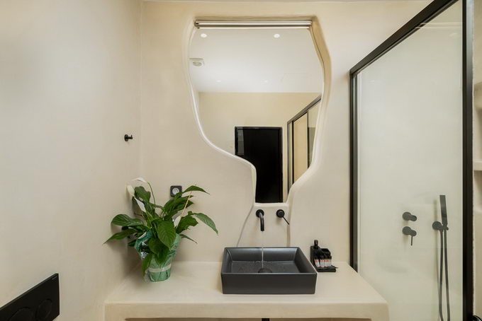 Portara Superior Suites with Sea View & Hot Tub